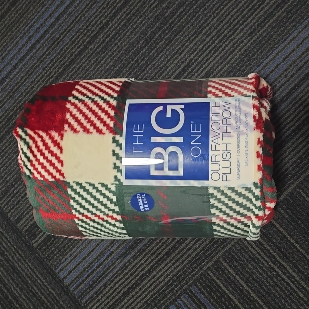 Supersoft plush Throw